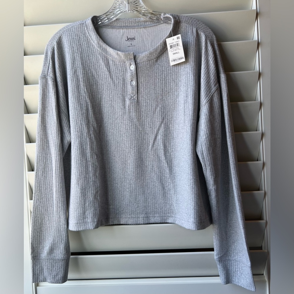 Jenni - NWT - Small - Grey - Sleep Shirt?